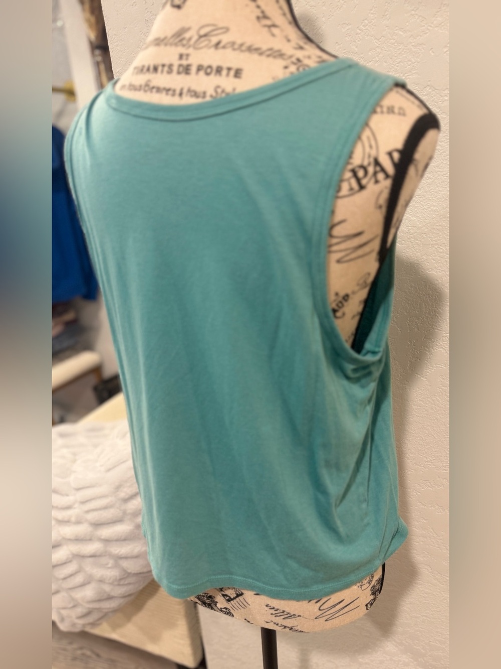 The North Face Women’s Logo Tank Top Large Blue Teal Sleeveless Outdoor Hiking - Picture 7 of 8